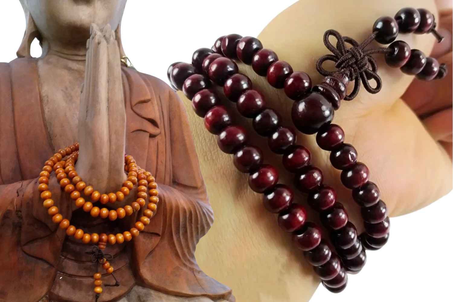 Buddha-statyn med händerna i bön och flera buddhistiska radband i olika färger.
